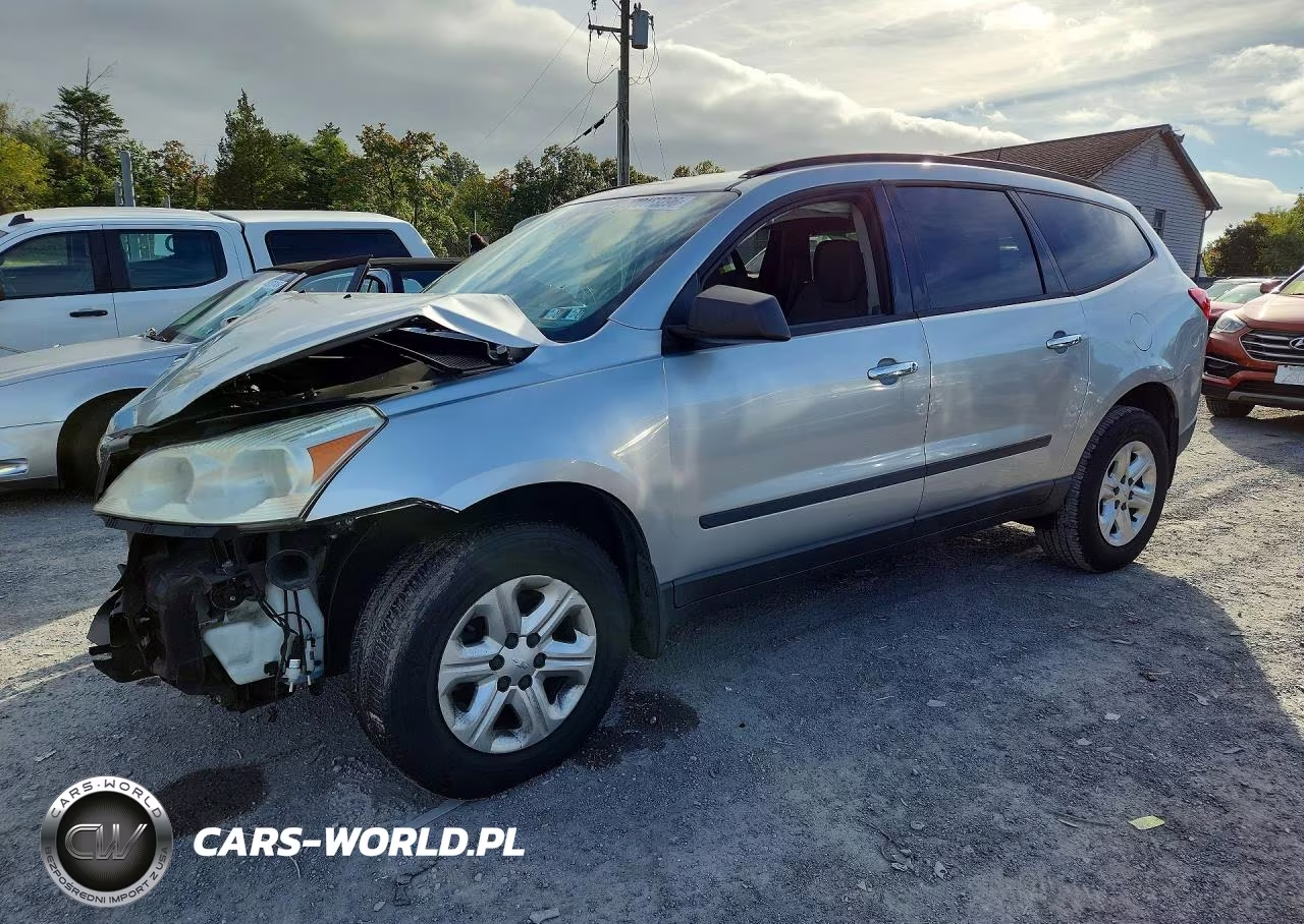 2012 Chevrolet Traverse Ls VIN:1GNKVFED6CJ390309 - 1