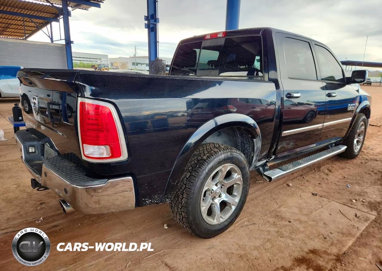 2013 Ram 1500 Laramie VIN:1C6RR7NT1DS515471 - 3