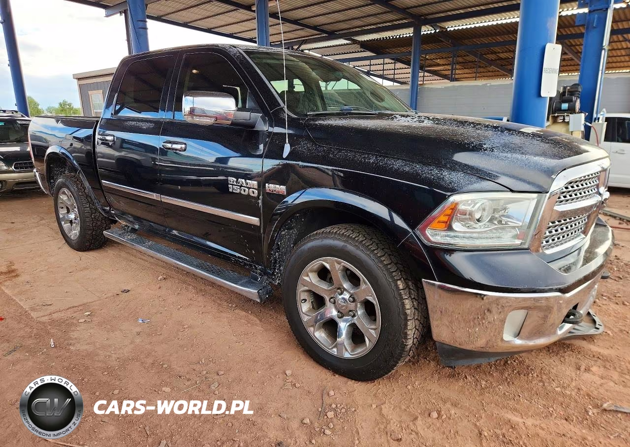 2013 Ram 1500 Laramie VIN:1C6RR7NT1DS515471 - 4