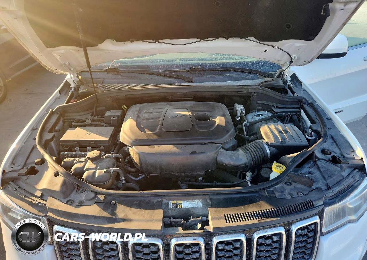 2019 Jeep Grand Cherokee Laredo VIN:1C4RJEAG9KC857576 - 12