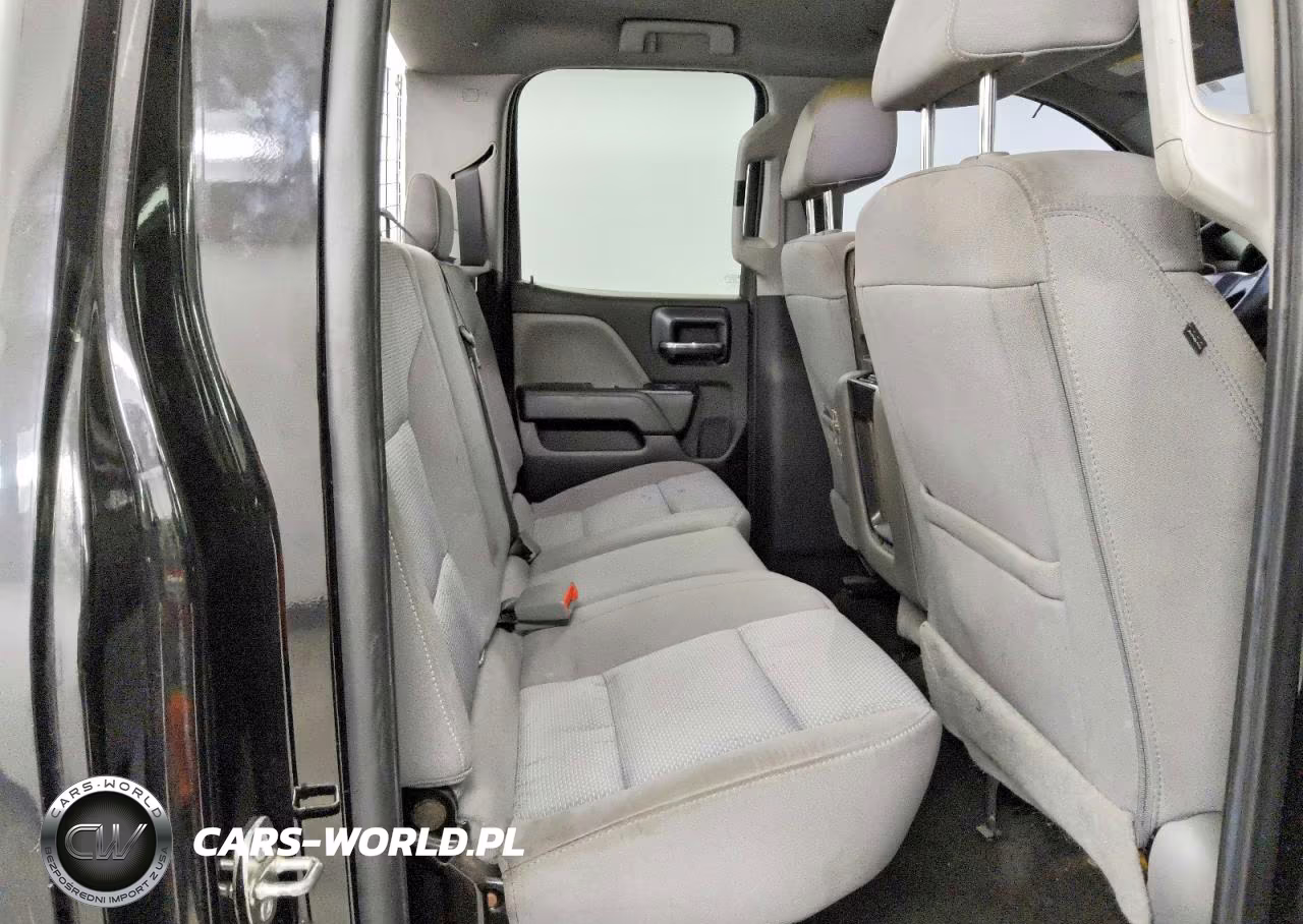 2018 Chevrolet Silverado C1500 Custom VIN:1GCRCPEH9JZ200278 - 10