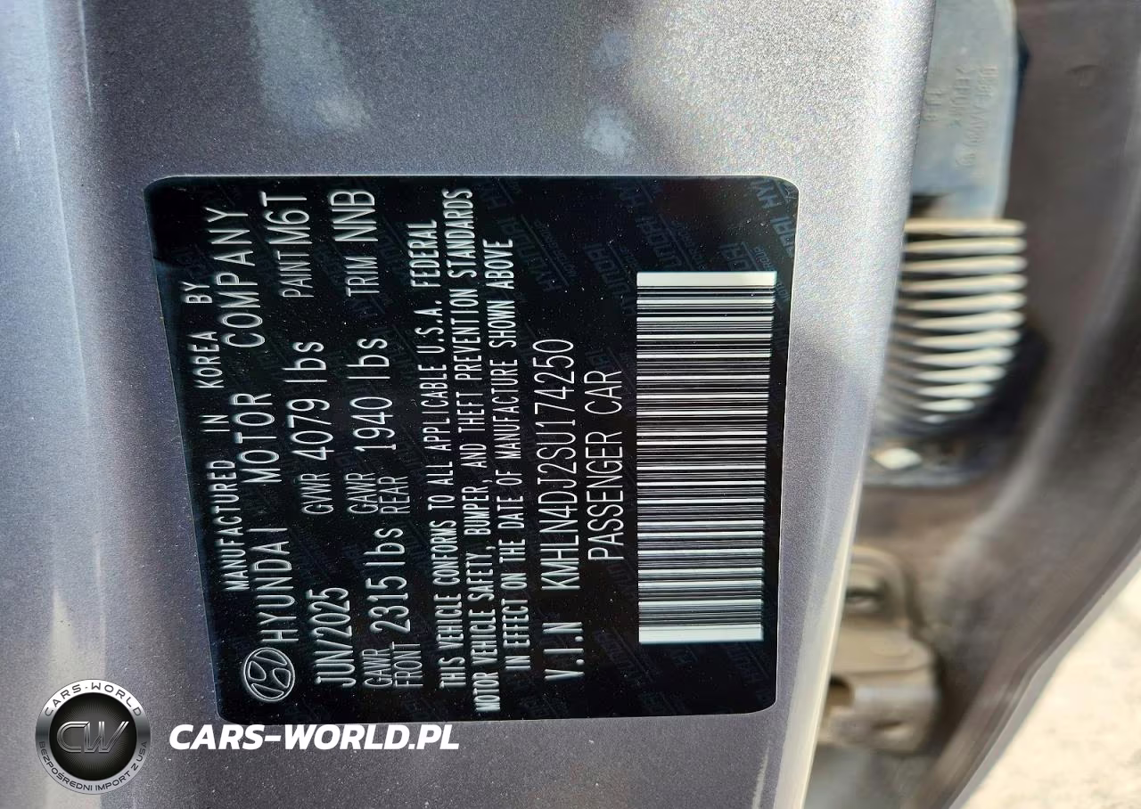 2025 Hyundai Elantra Limited VIN:KMHLN4DJ2SU174250 - 13