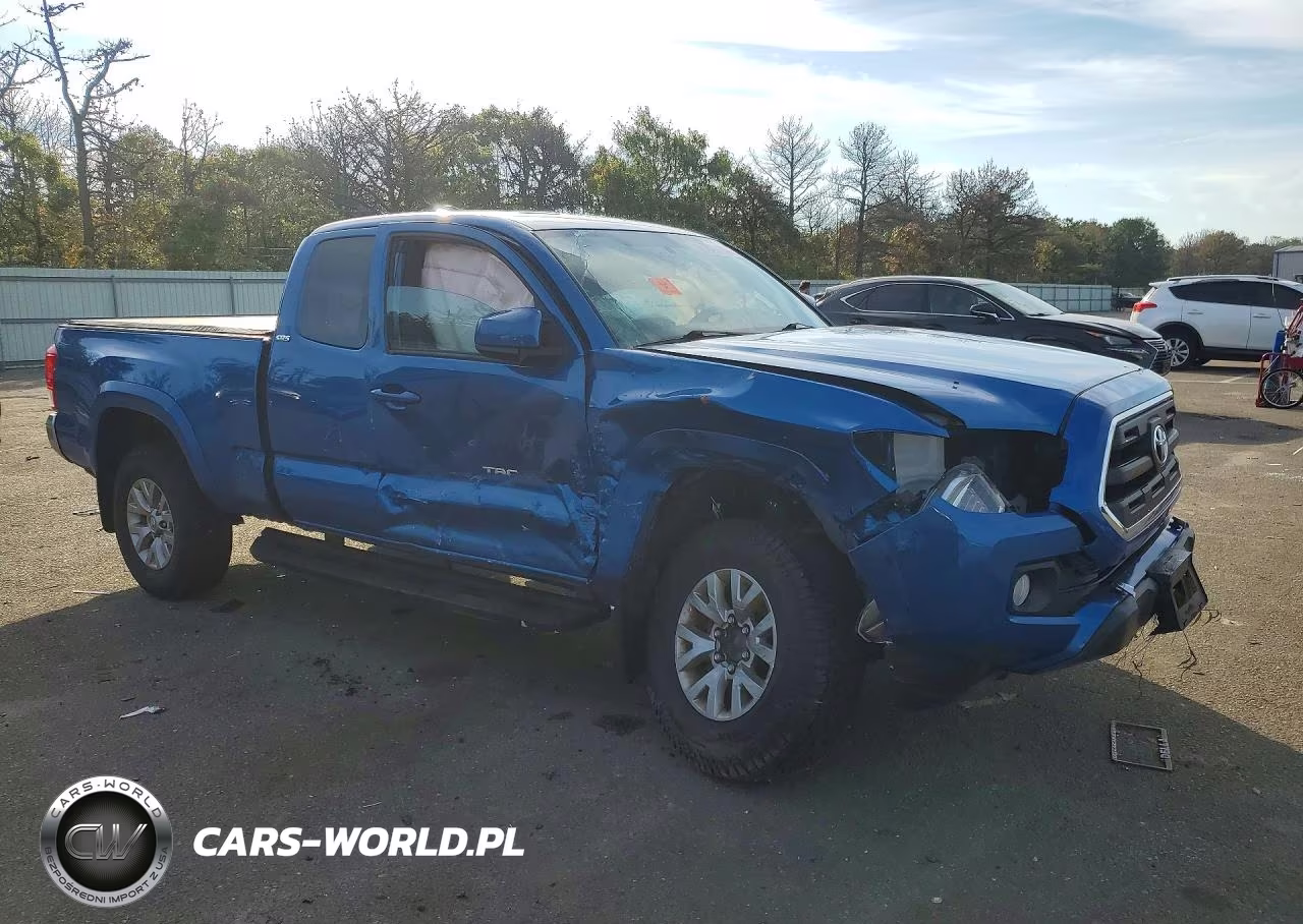2017 Toyota Tacoma Sr5 V6 VIN:5TFSZ5AN8HX051271 - 4