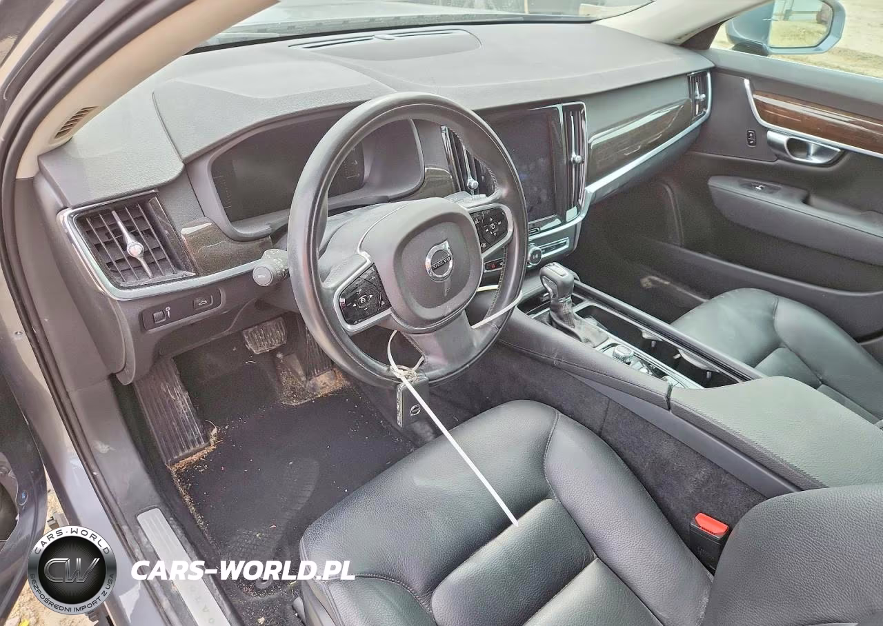 2018 Volvo S90 T5 Momentum VIN:LVY982MK8JP026631 - 8