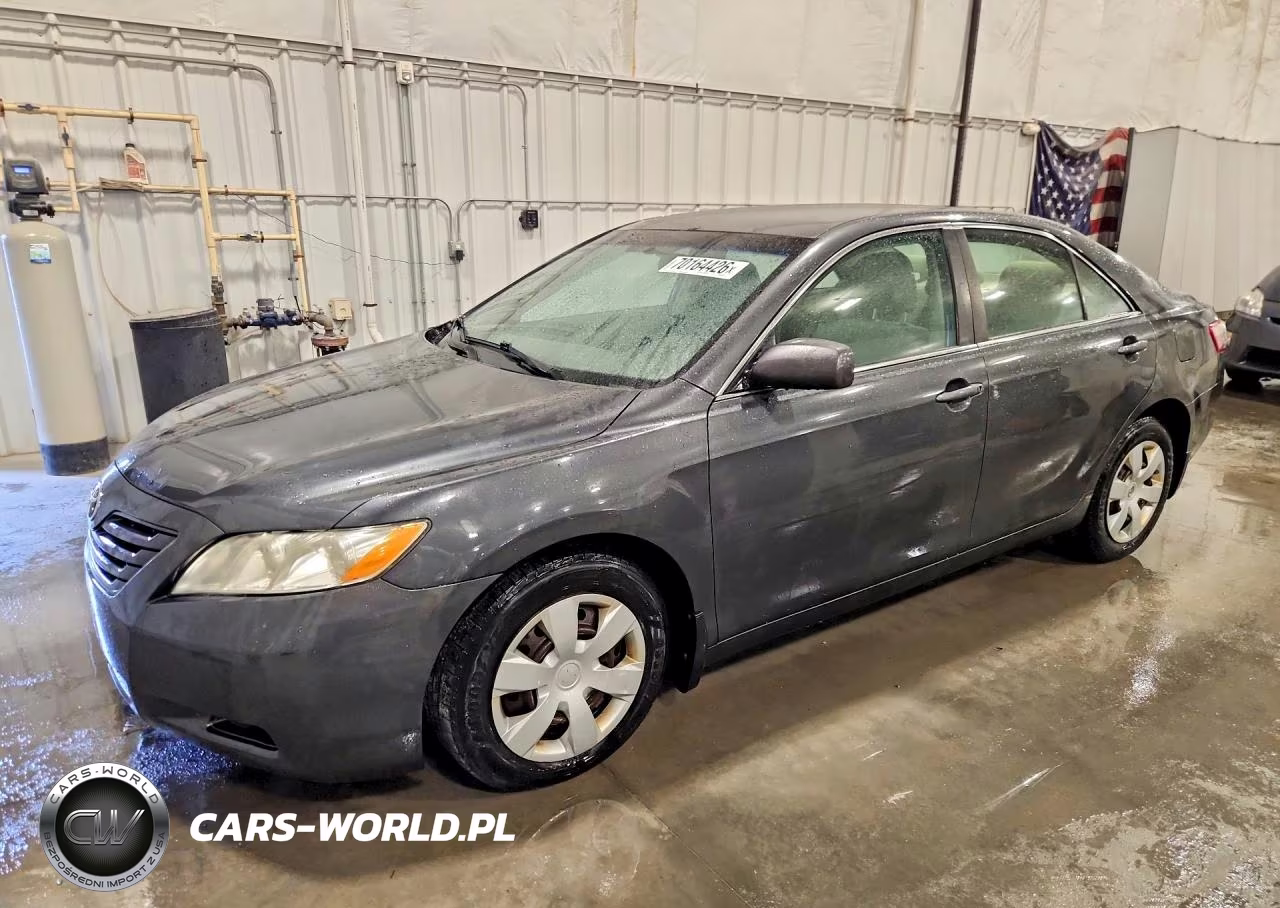 2007 Toyota Camry Le – zdjęcie 1 z 12