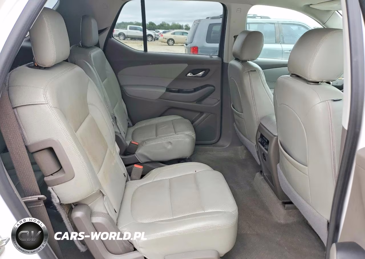 2018 Chevrolet Traverse Lt VIN:1GNERGKW5JJ127688 - 11