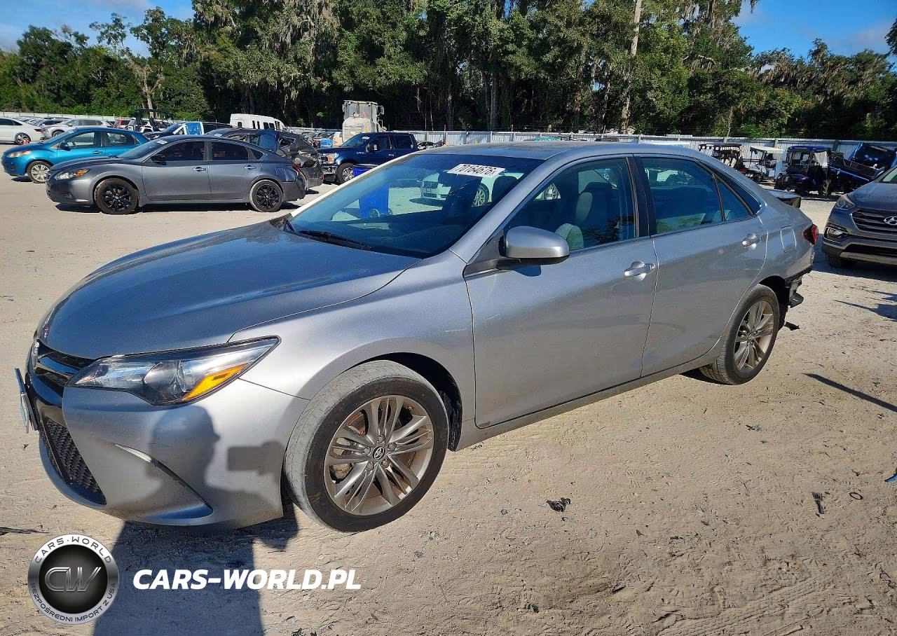 2017 Toyota Camry Se VIN:4T1BF1FK2HU360540 - 1