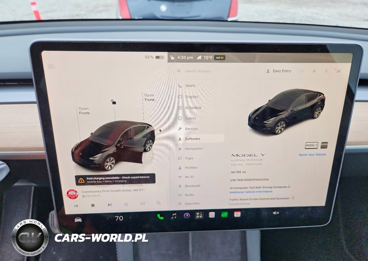2023 Tesla Model Y VIN:7SAYGDEE1PA053344 - 9