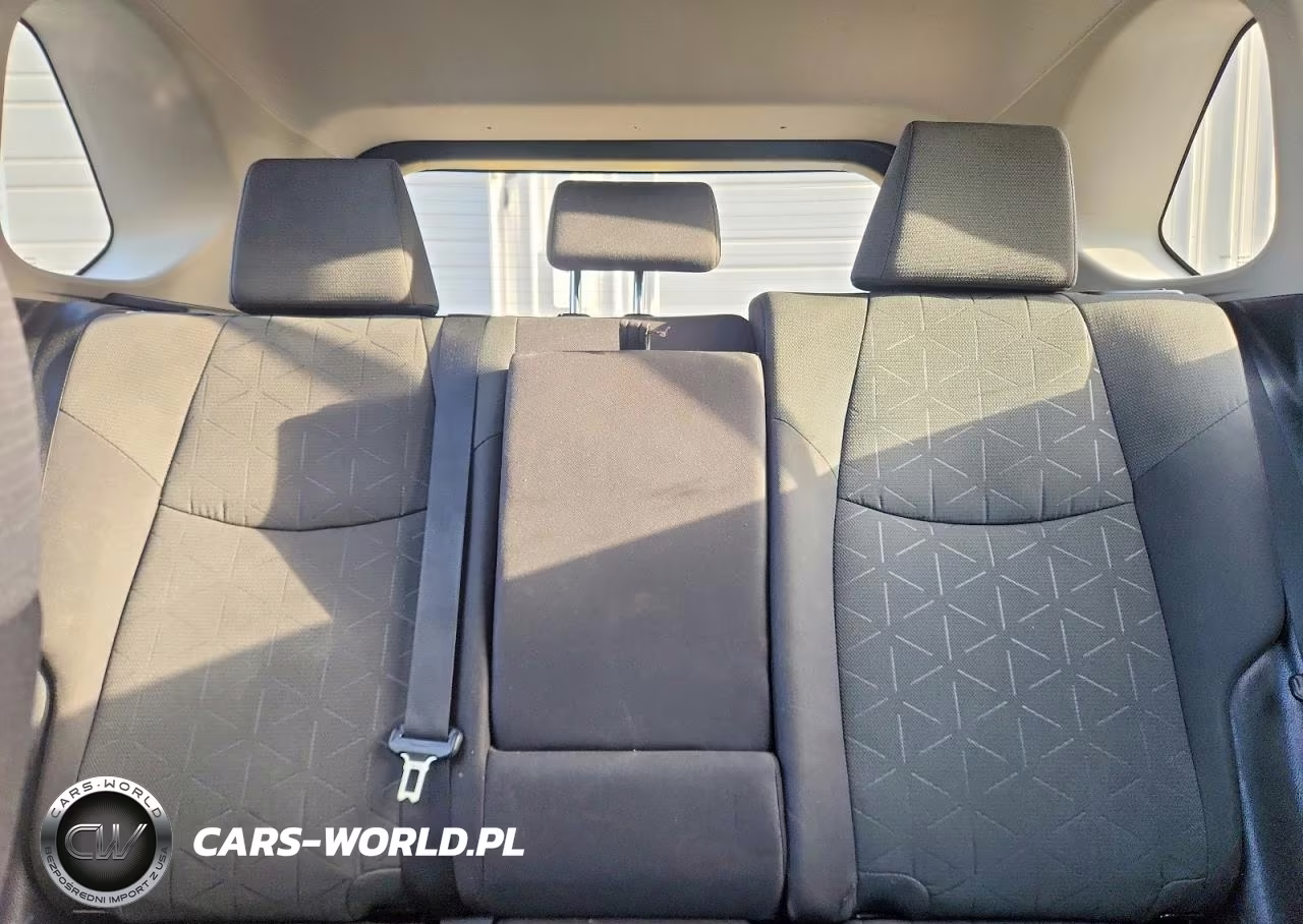 2021 Toyota Rav4 Xle VIN:2T3W1RFV8MC101630 - 10