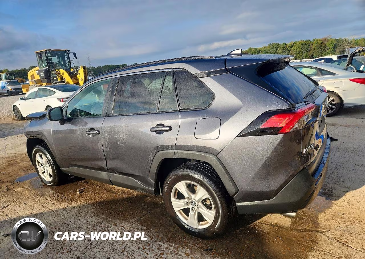2021 Toyota Rav4 Xle VIN:2T3W1RFV8MC101630 - 2