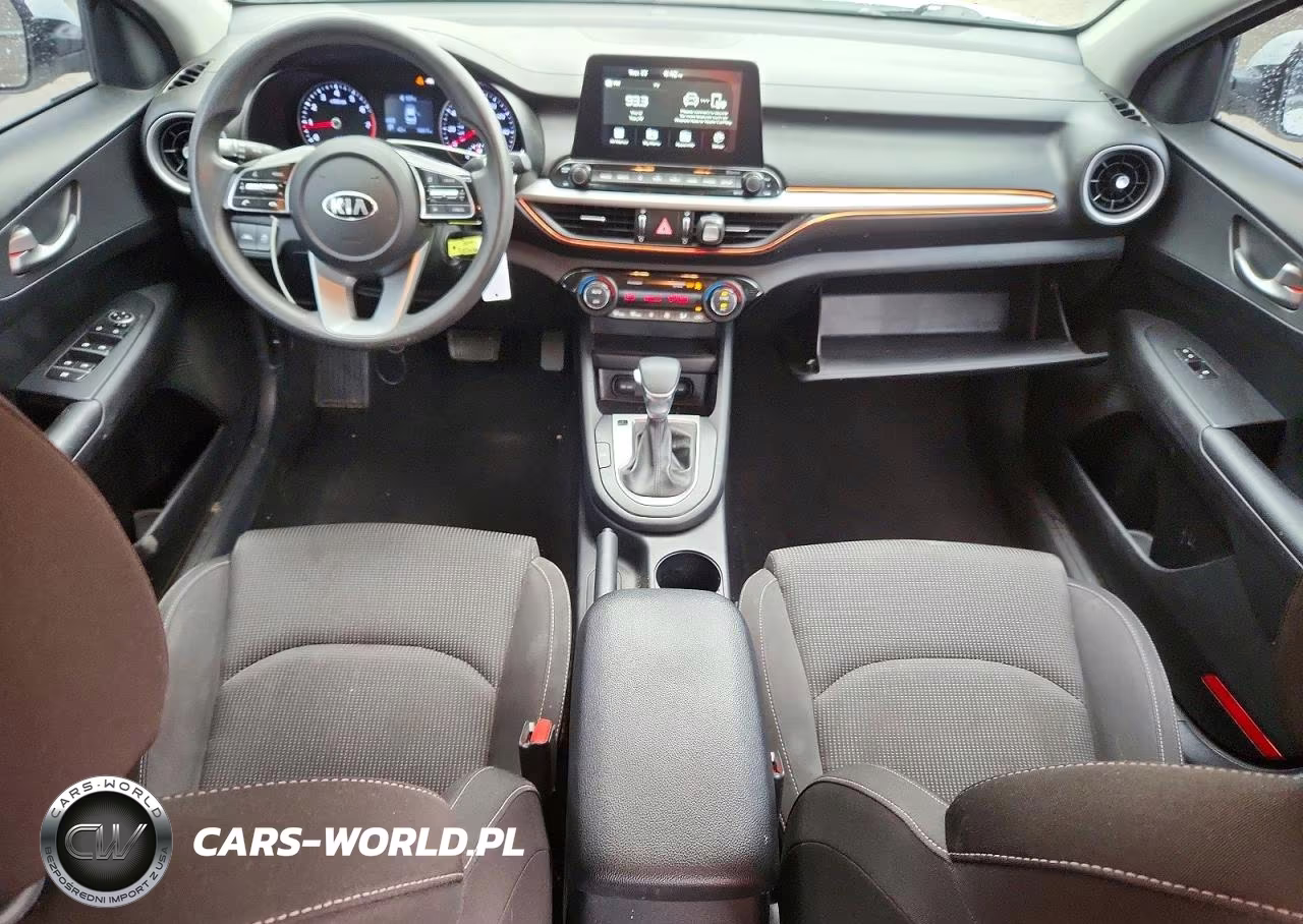 2019 Kia Forte Lxs VIN:3KPF24AD1KE137794 - 8
