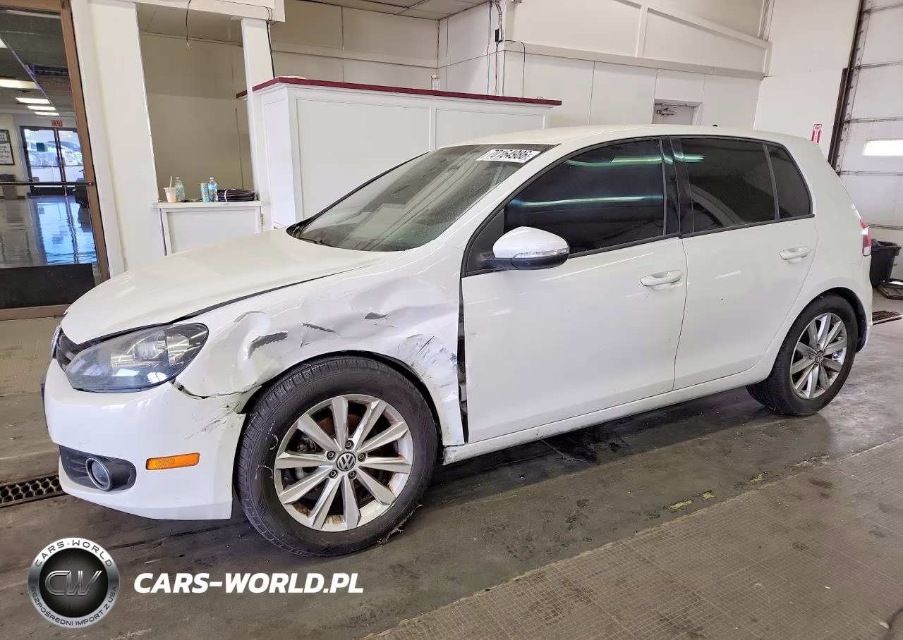 2013 Volkswagen Golf VIN:WVWDM7AJ5DW079643 - 1