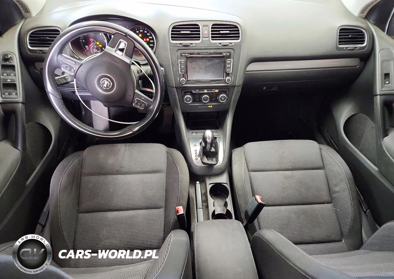 2013 Volkswagen Golf VIN:WVWDM7AJ5DW079643 - 8