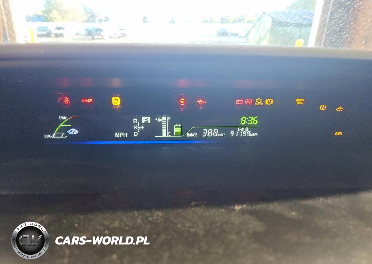 2012 Toyota Prius V Three VIN:JTDZN3EU2C3103106 - 9