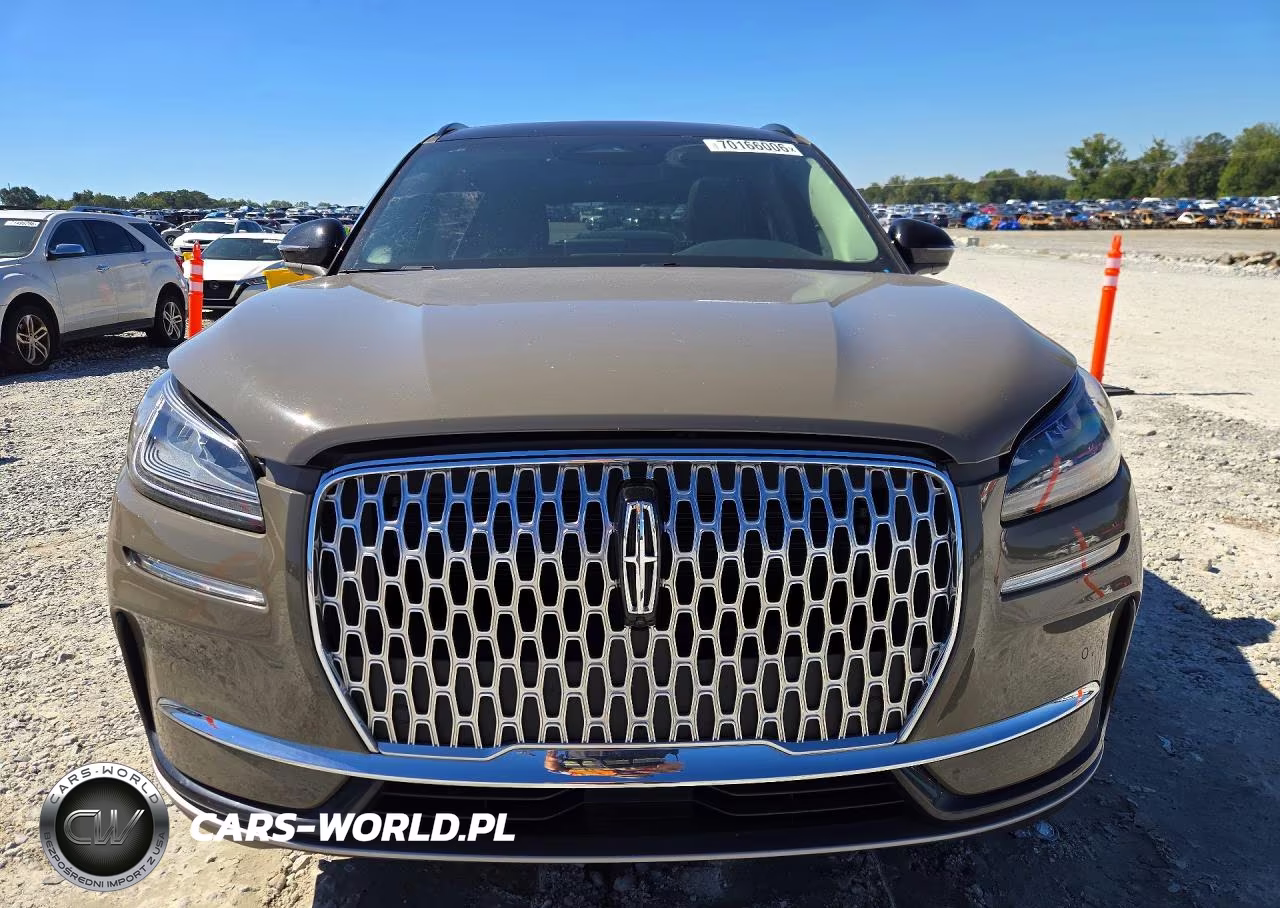 2025 Lincoln Corsair Premiere VIN:5LMCJ1CA8SUL04489 - 5