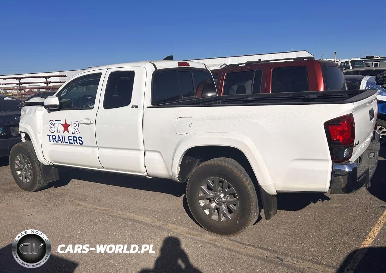 2018 Toyota Tacoma Sr5 V6 VIN:5TFSZ5AN0JX151788 - 2