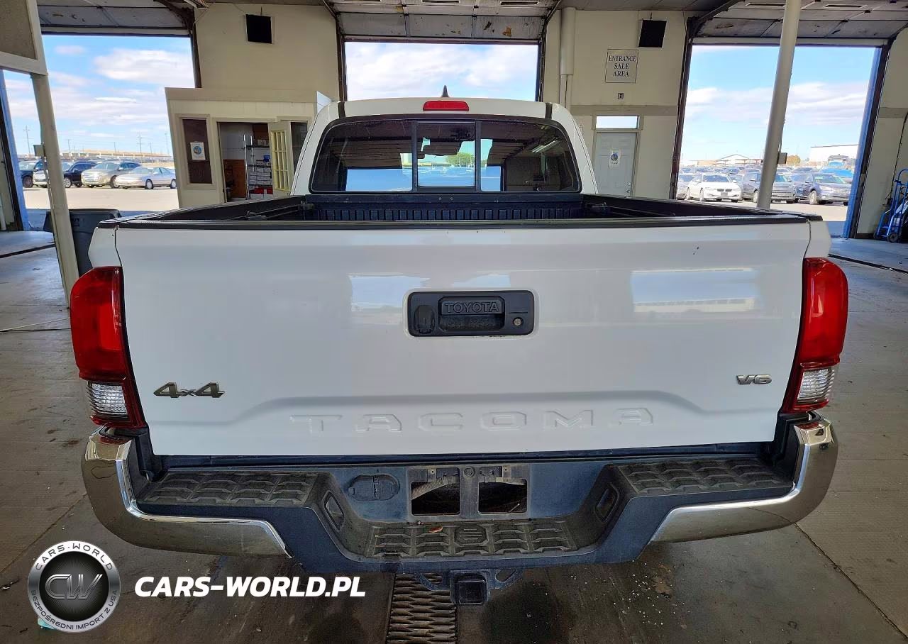 2018 Toyota Tacoma Sr5 V6 VIN:5TFSZ5AN0JX151788 - 6