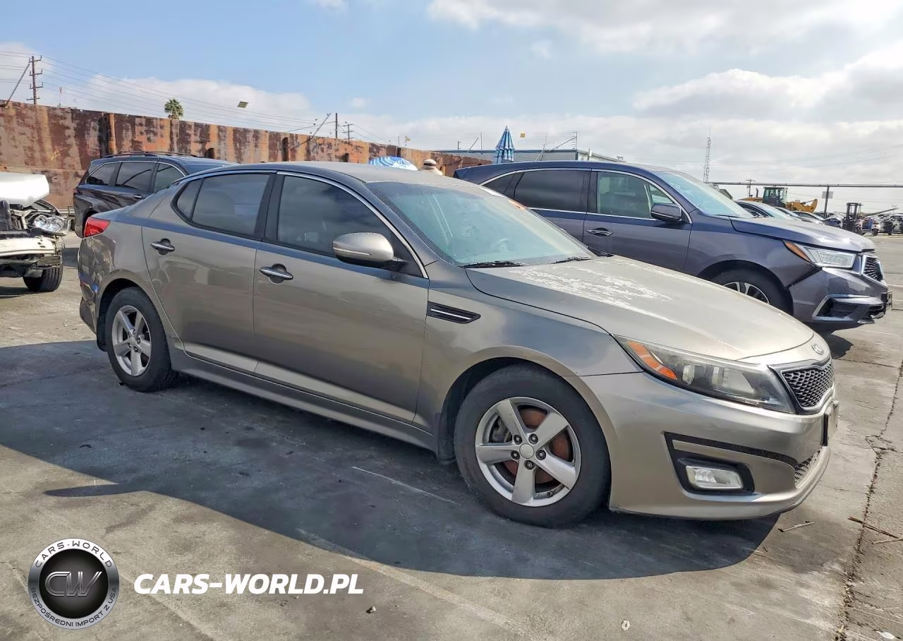2015 Kia Optima Lx VIN:5XXGM4A76FG373881 - 4