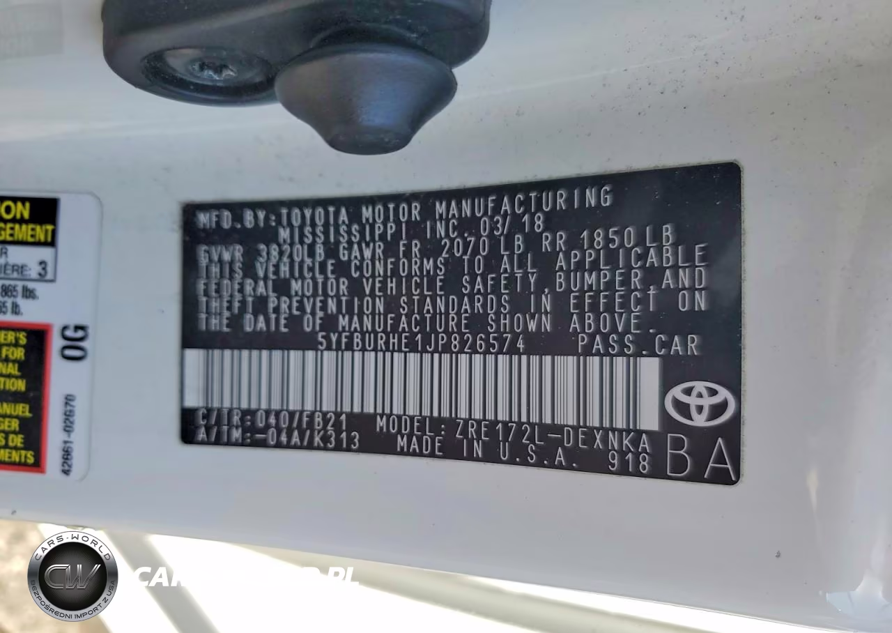 2018 Toyota Corolla Le VIN:5YFBURHE1JP826574 - 12