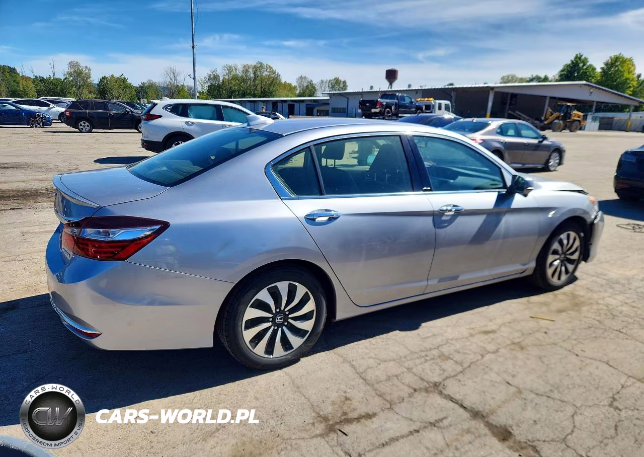 2017 Honda Accord Hybrid Exl VIN:JHMCR6F58HC031577 - 3