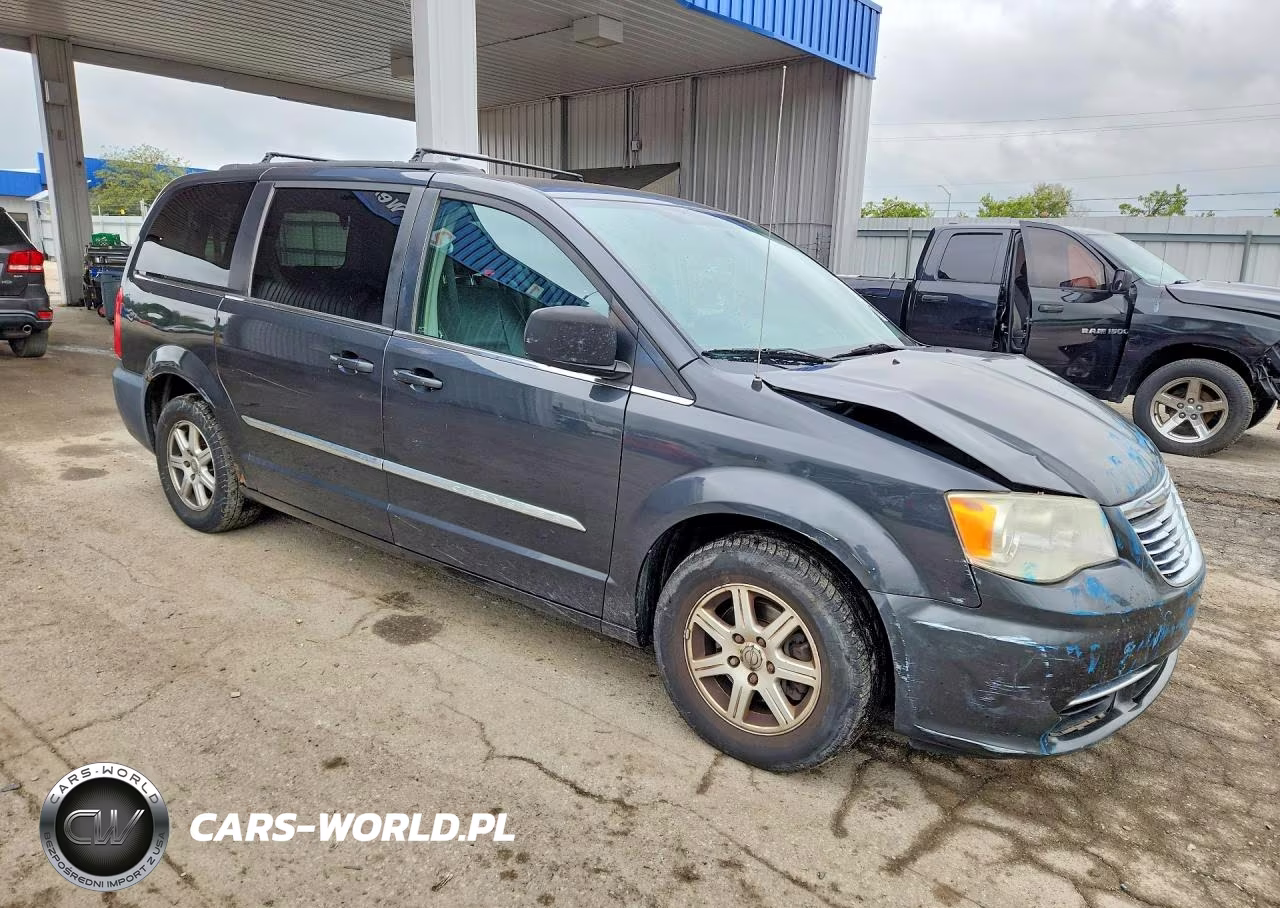 2012 Chrysler Town & Country Touring VIN:2C4RC1BG9CR196206 - 4