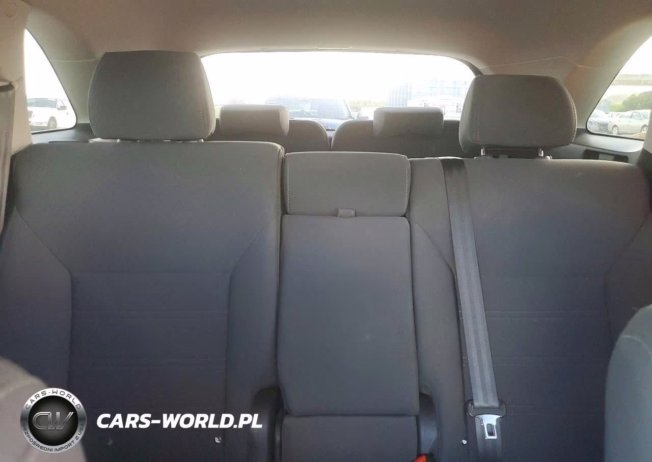 2017 Kia Sorento Lx V6 VIN:5XYPG4A56HG213410 - 10