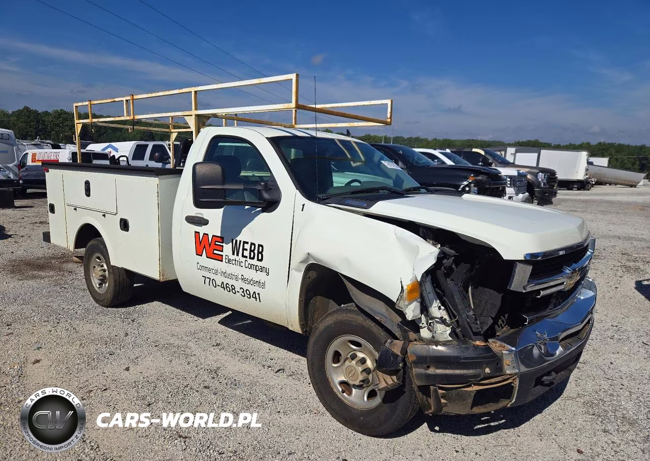 2008 Chevrolet Silverado C2500 Heavy Duty VIN:1GBHC24K98E102174 - 4