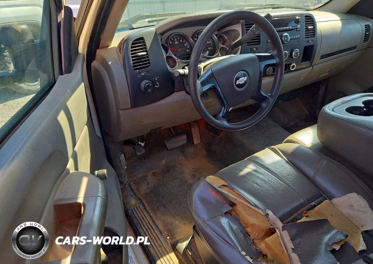 2008 Chevrolet Silverado C2500 Heavy Duty VIN:1GBHC24K98E102174 - 8