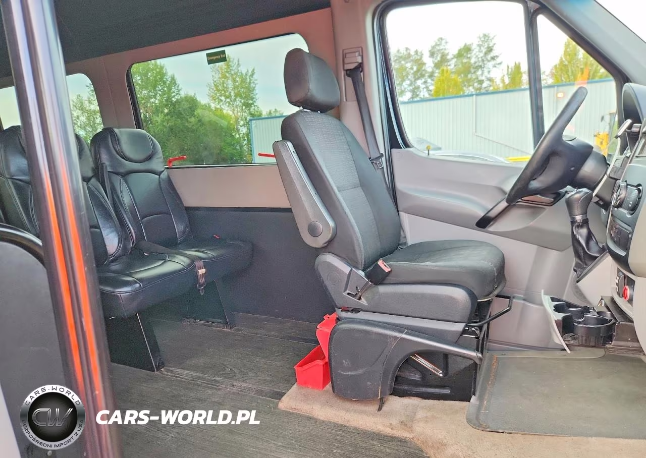 2014 Mercedes-Benz Sprinter 3500 VIN:WD3PF4CB0E5915579 - 11