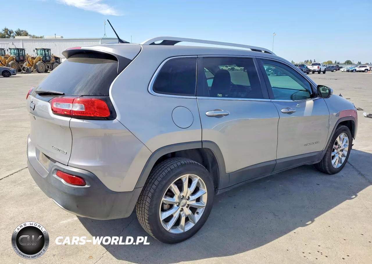 2015 Jeep Cherokee Limited VIN:1C4PJLDB4FW765842 - 3