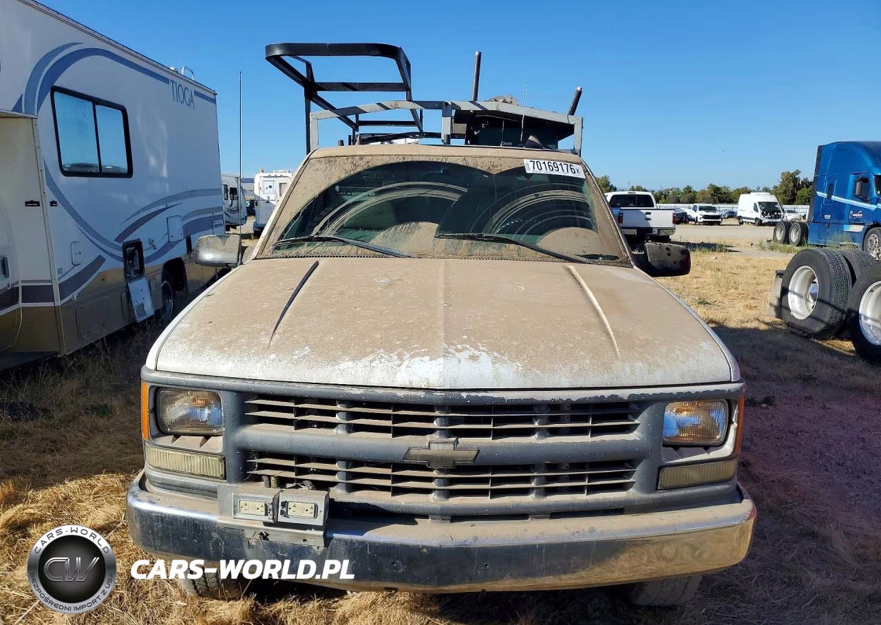 2000 Chevrolet Gmt-400 C3500 VIN:1GBGC34R6YR227558 - 5
