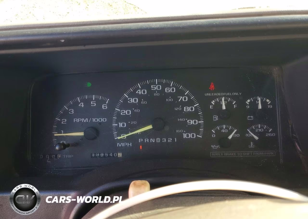 2000 Chevrolet Gmt-400 C3500 VIN:1GBGC34R6YR227558 - 9