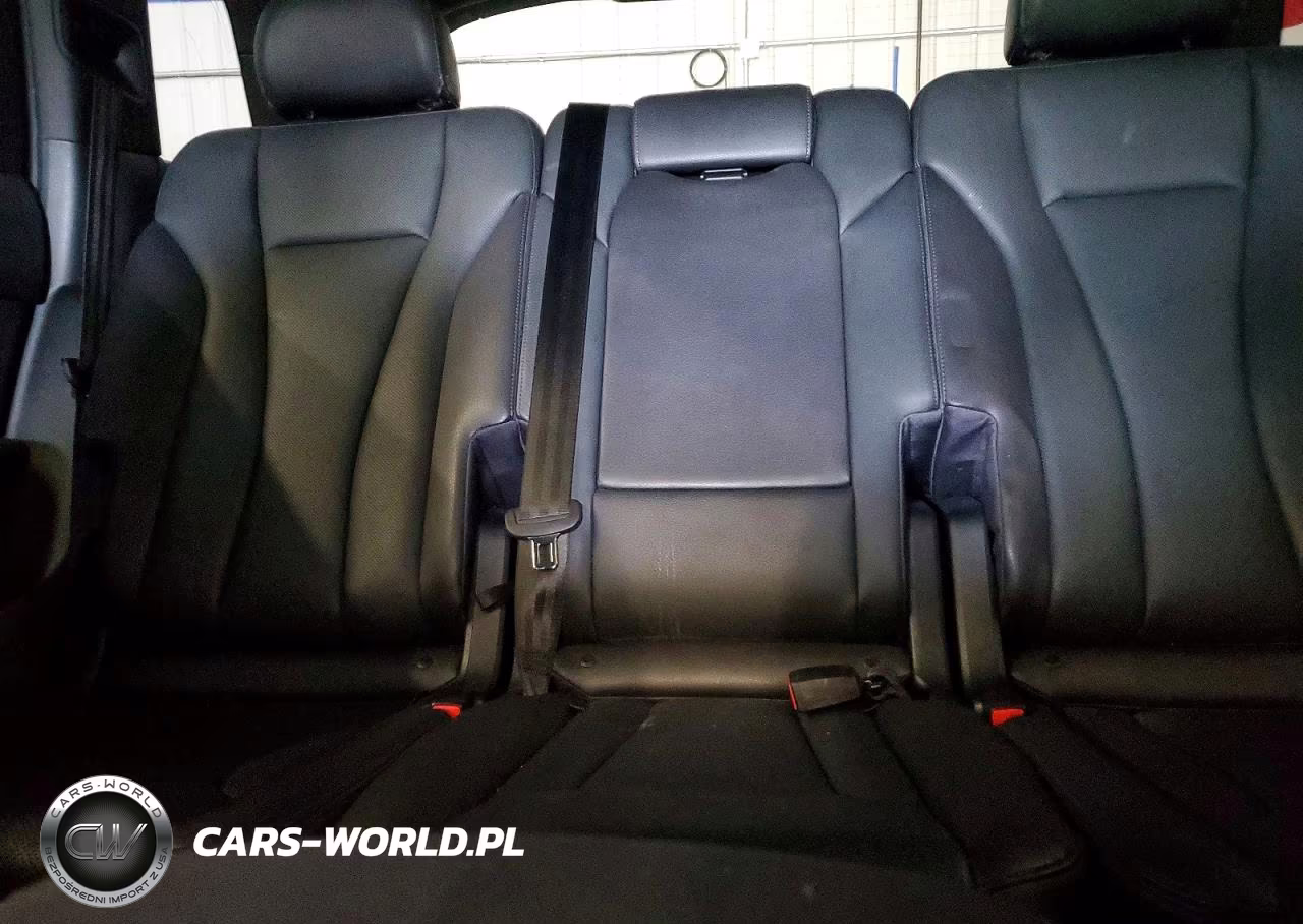 2017 Audi Q7 Prestige VIN:WA1VABF78HD029585 - 10