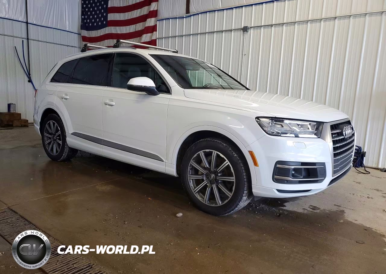 2017 Audi Q7 Prestige VIN:WA1VABF78HD029585 - 4