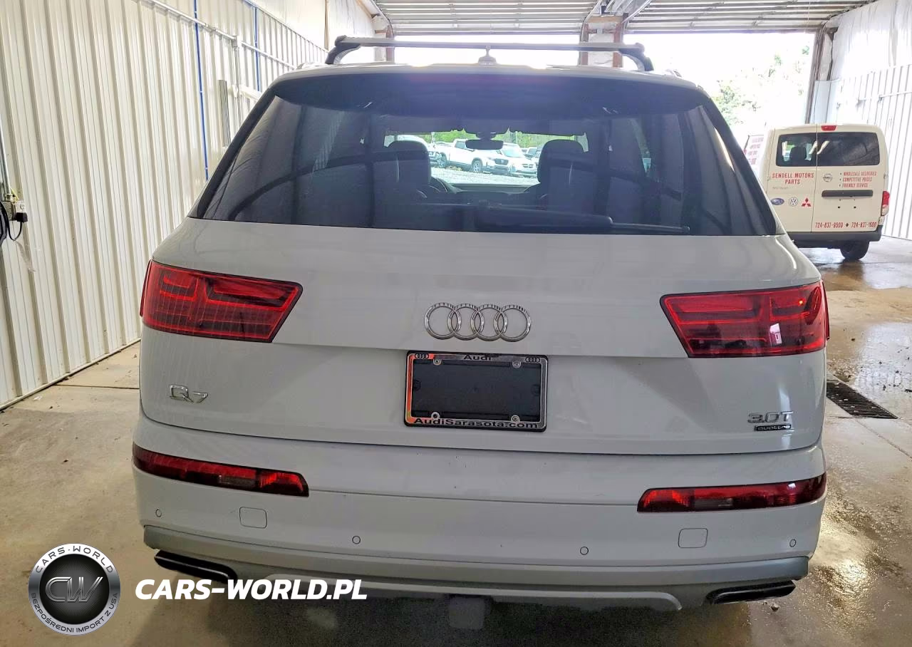 2017 Audi Q7 Prestige VIN:WA1VABF78HD029585 - 6