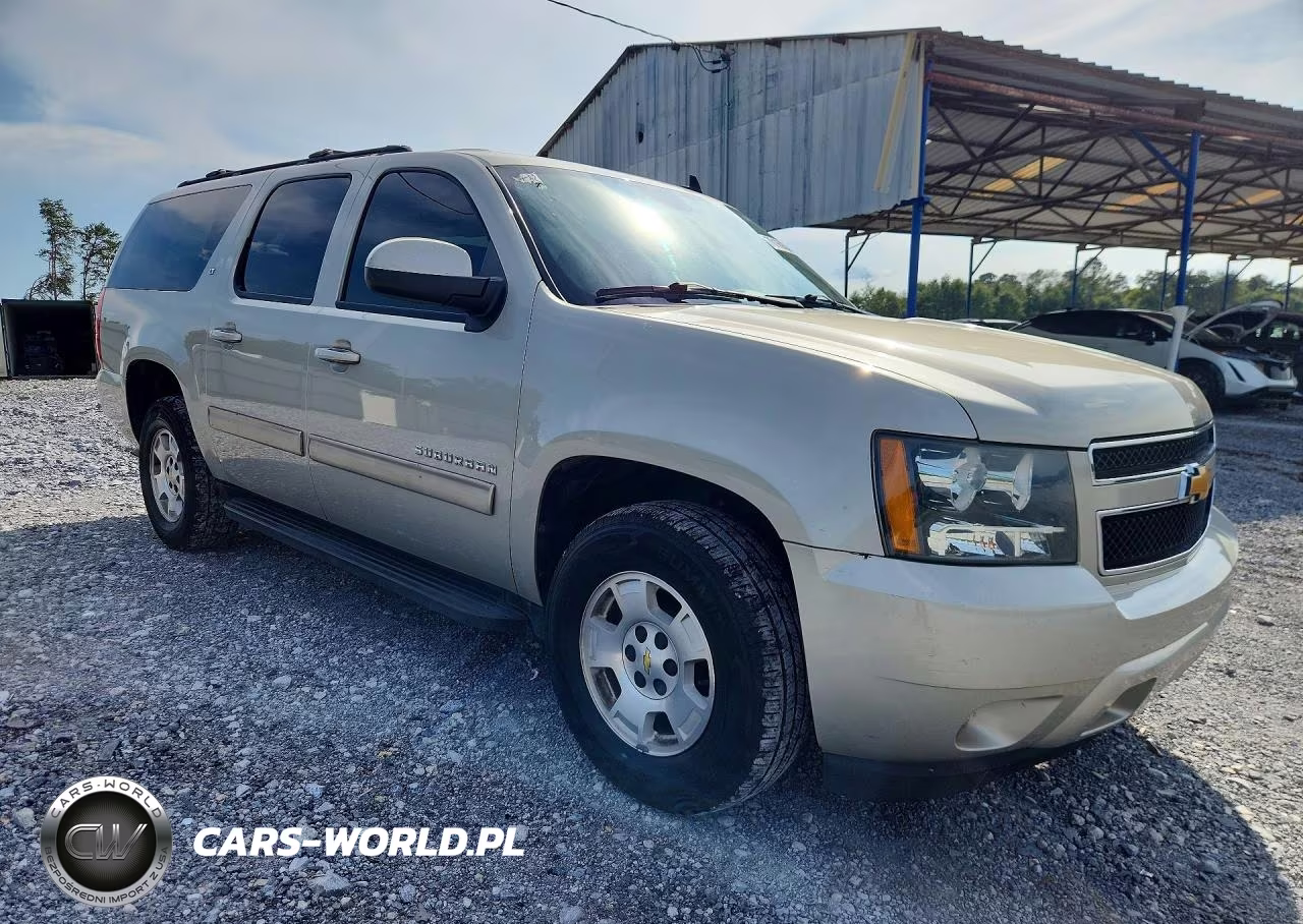 2014 Chevrolet Suburban C1500 Lt VIN:1GNSCJE02ER205361 - 4