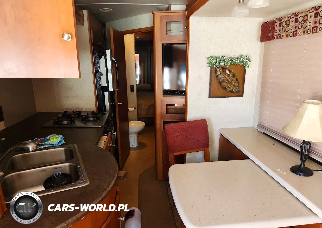 2008 Winnebago Destiation VIN:5B4MGF7G873425824 - 6