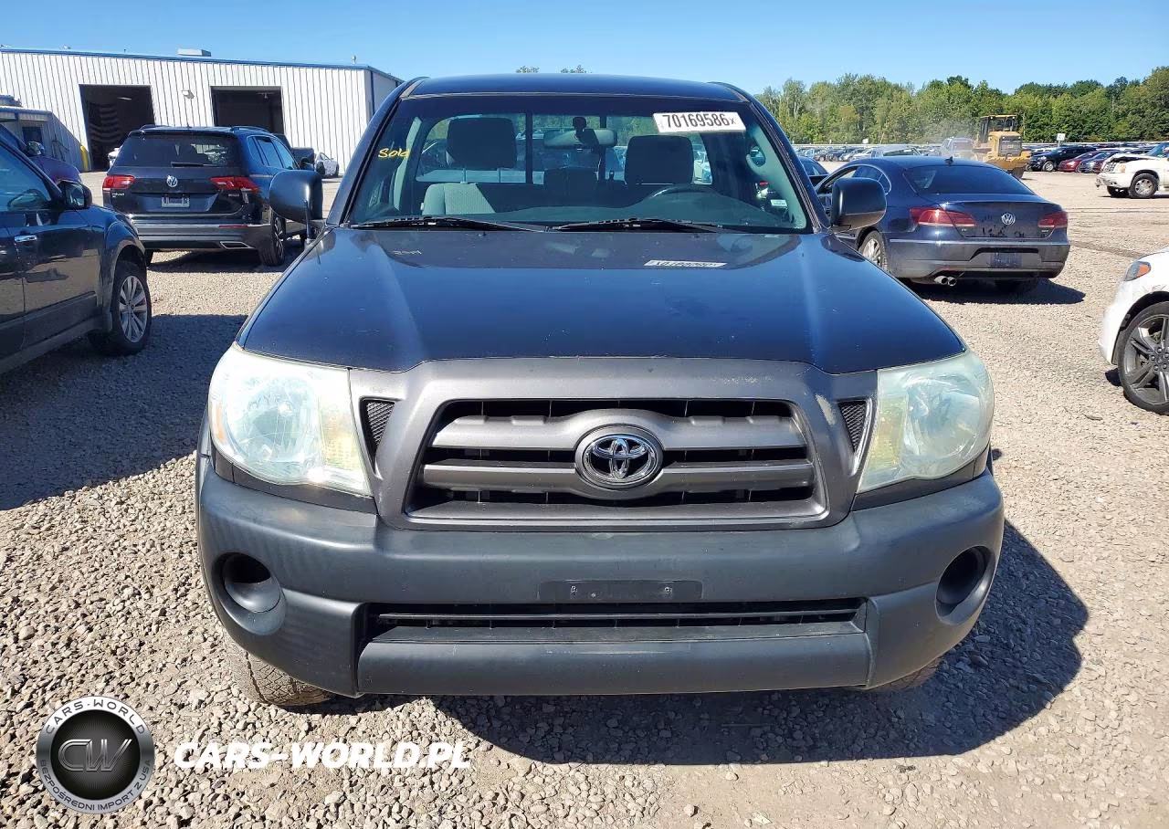 2010 Toyota Tacoma Base VIN:5TEPX4EN1AZ689988 - 5