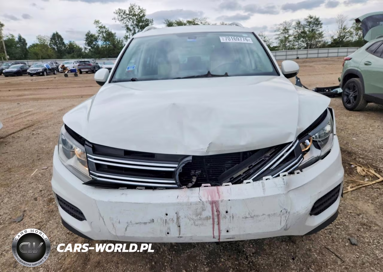 2017 Volkswagen Tiguan Wolfsburg VIN:WVGSV7AX7HW503317 - 5