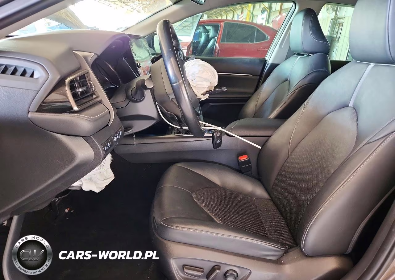 2021 Toyota Camry Xse VIN:4T1K31AK8MU569906 - 7