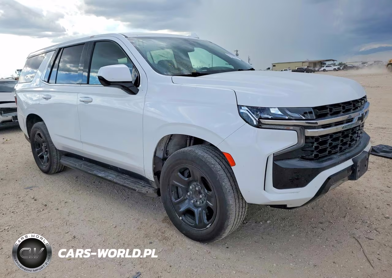 2022 Chevrolet Tahoe C1500 VIN:1GNSCLEDXNR247730 - 4