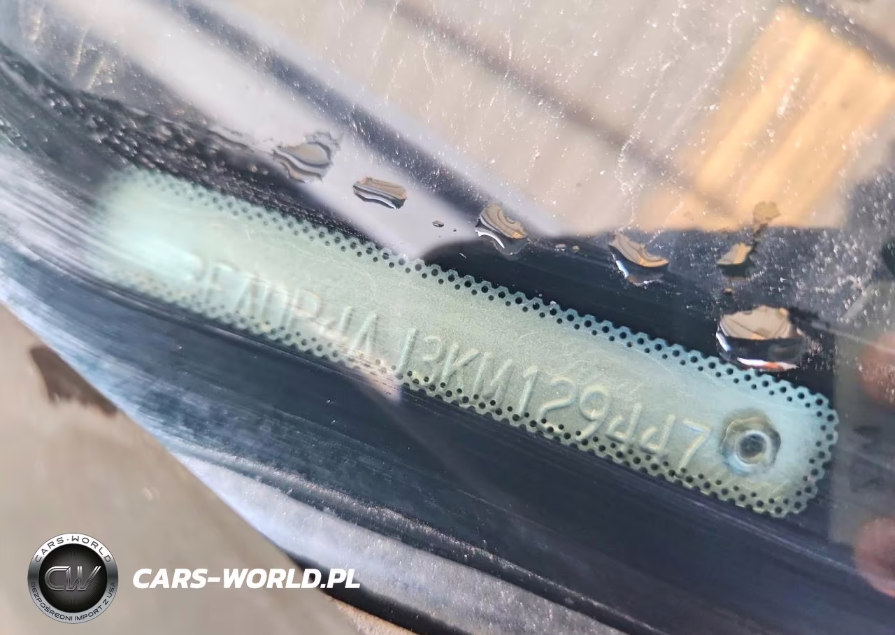 2019 Ford Fiesta S VIN:3FADP4AJ3KM129447 - 12
