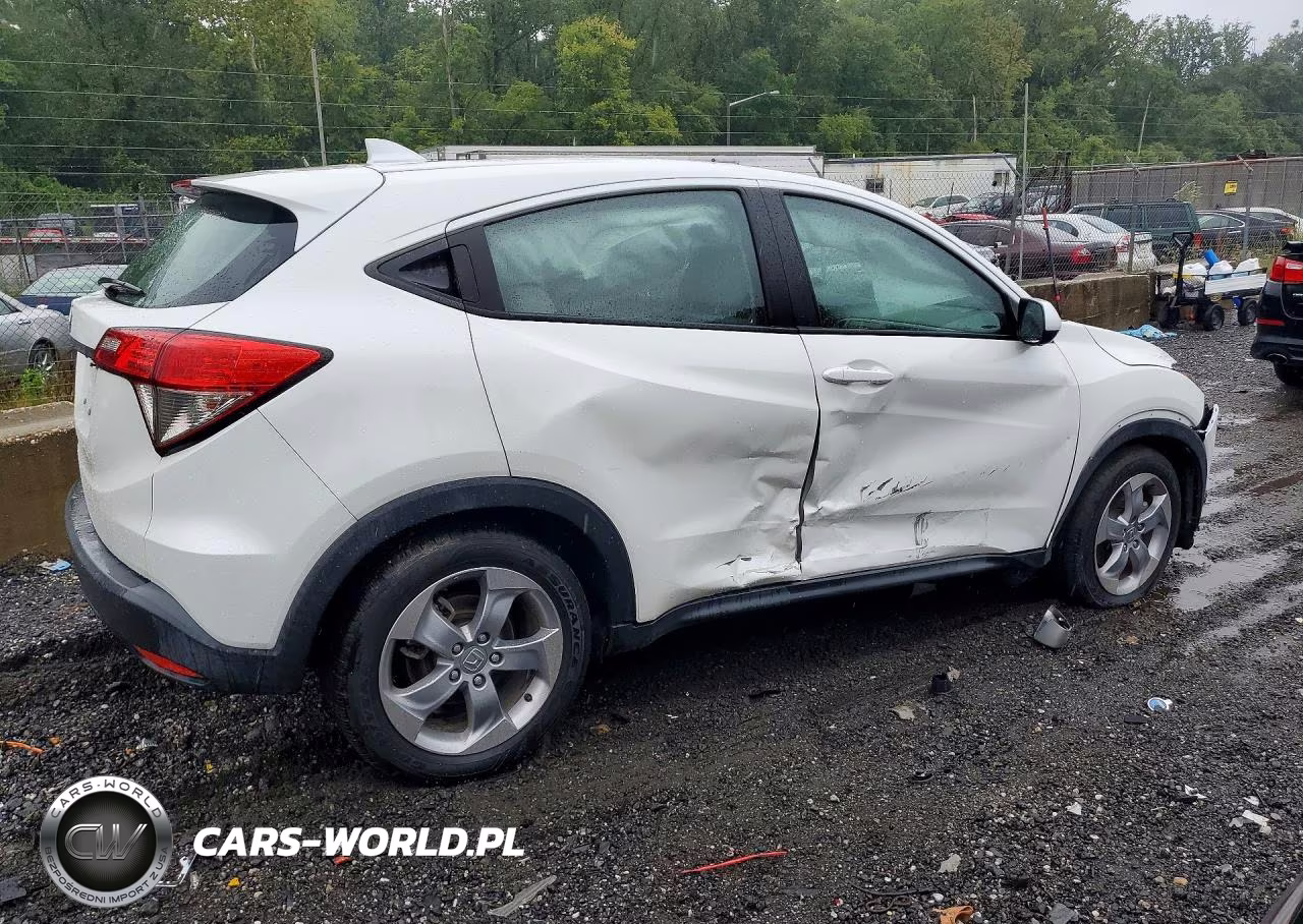 2020 Honda Hr-V Lx VIN:3CZRU5H32LM718894 - 3