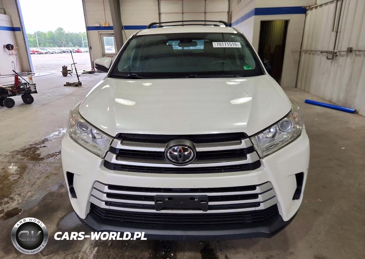 2019 Toyota Highlander Le VIN:5TDBZRFH0KS707986 - 5