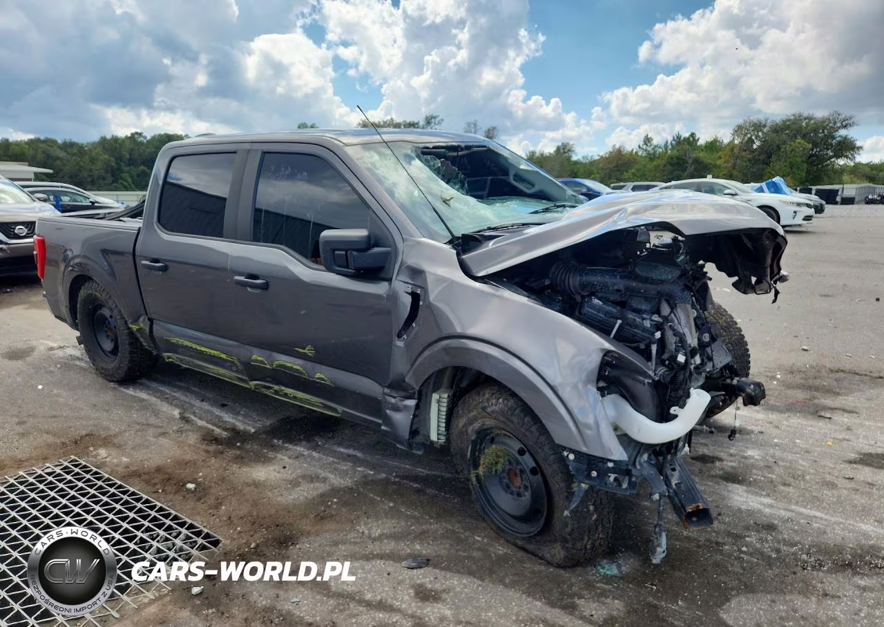 2023 Ford F150 Supercrew VIN:1FTEW1C58PKD23387 - 4