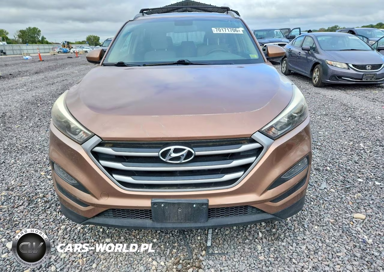 2017 Hyundai Tucson Se VIN:KM8J3CA47HU317160 - 5