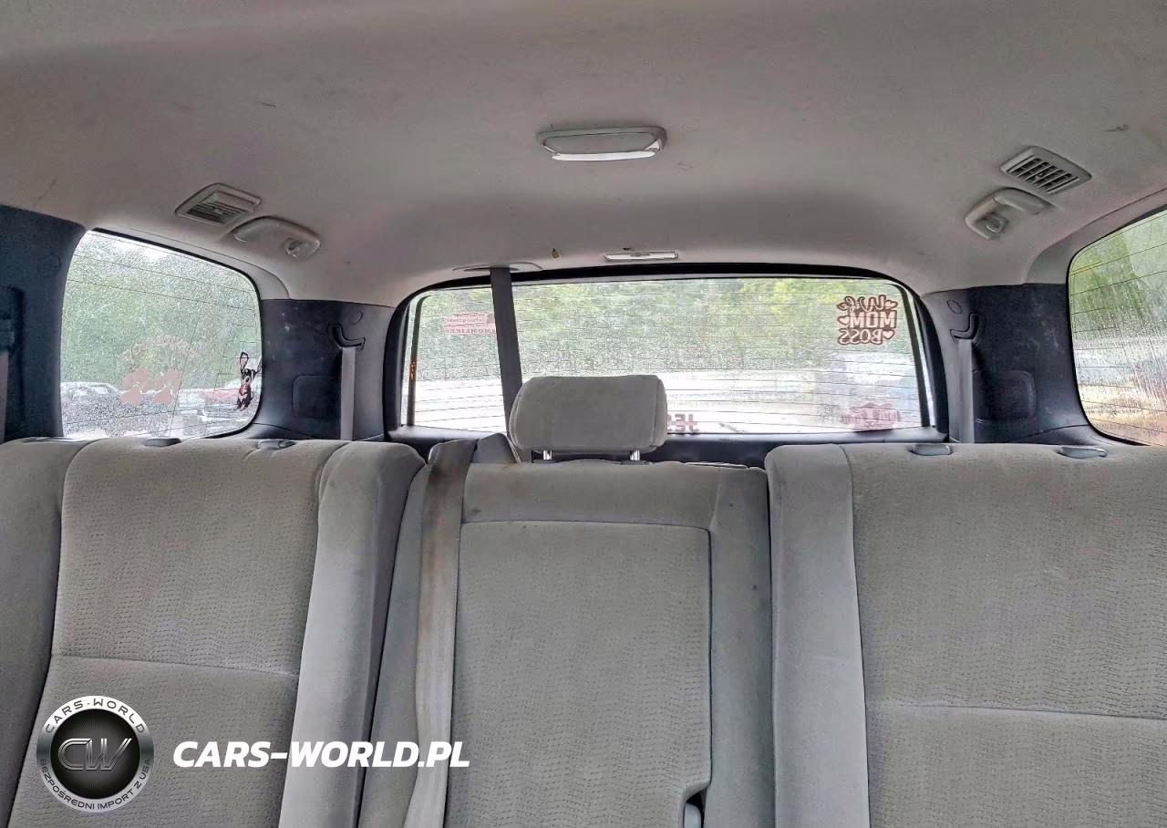 2010 Toyota Sequoia Sr5 VIN:5TDBY5G1XAS030179 - 10