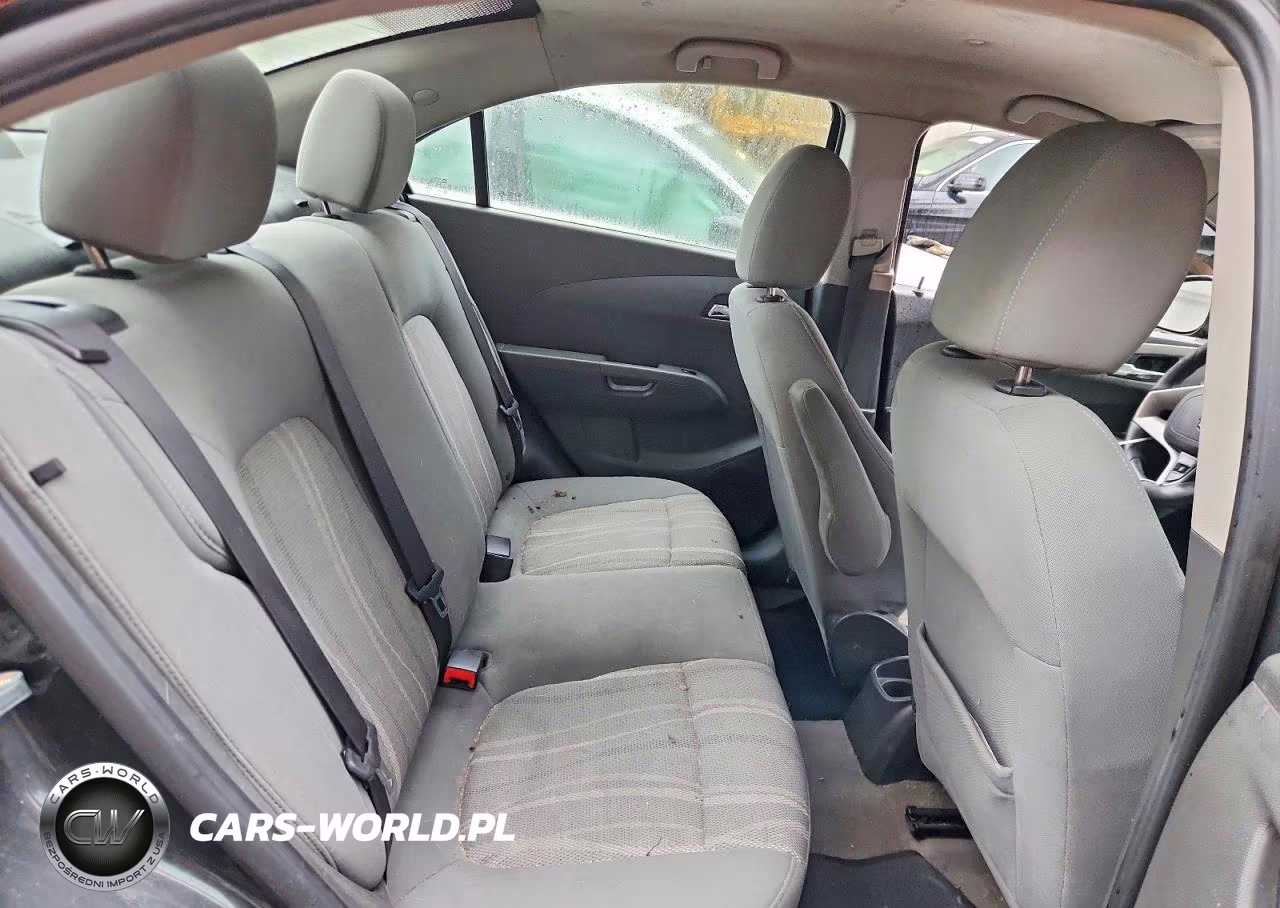 2014 Chevrolet Sonic Lt VIN:1G1JC5SG8E4218196 - 10