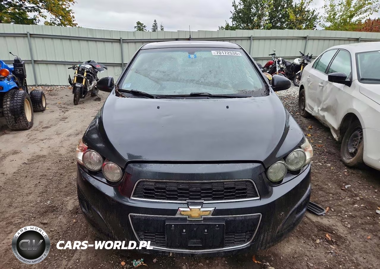 2014 Chevrolet Sonic Lt VIN:1G1JC5SG8E4218196 - 5