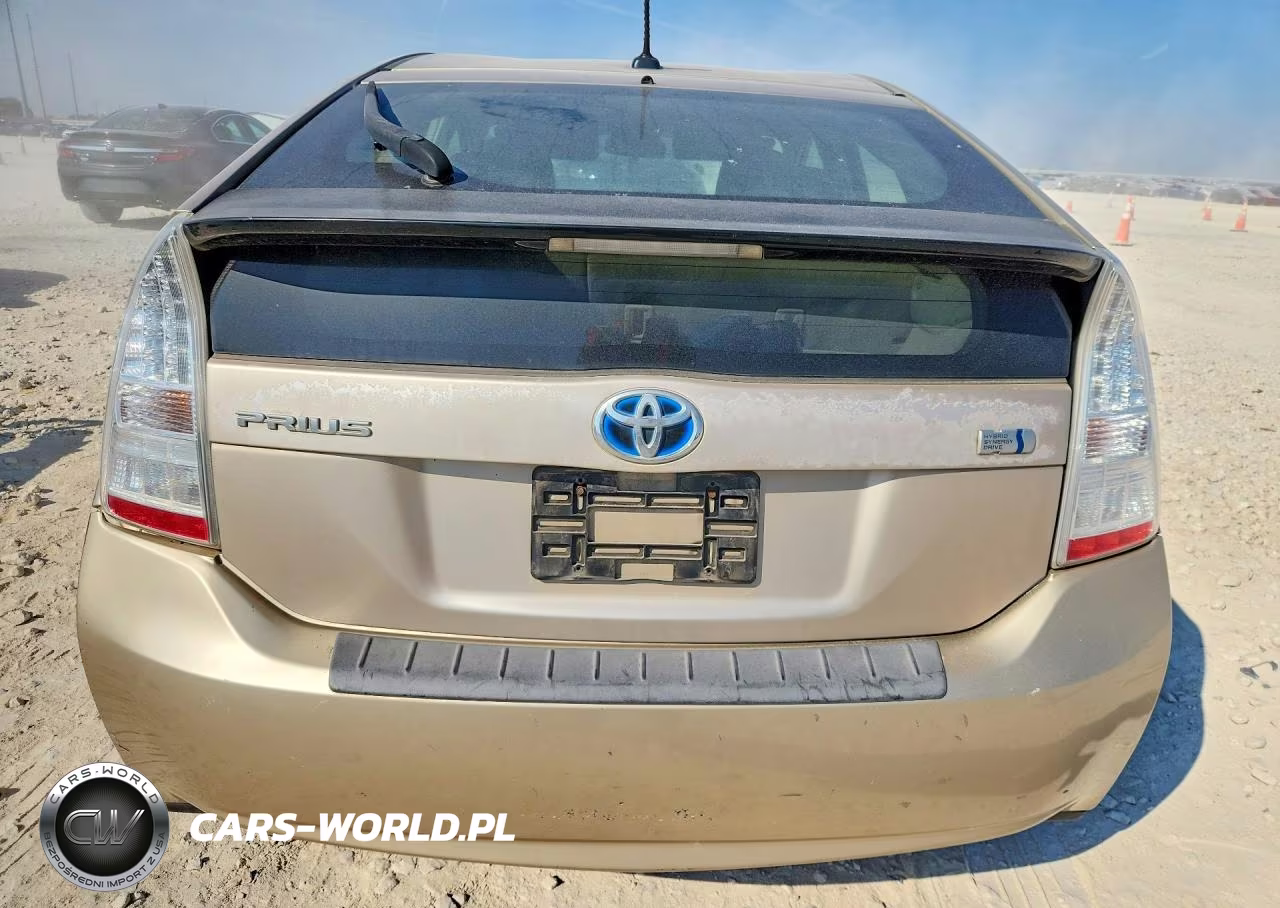 2011 Toyota Prius Two VIN:JTDKN3DUXB0280232 - 6